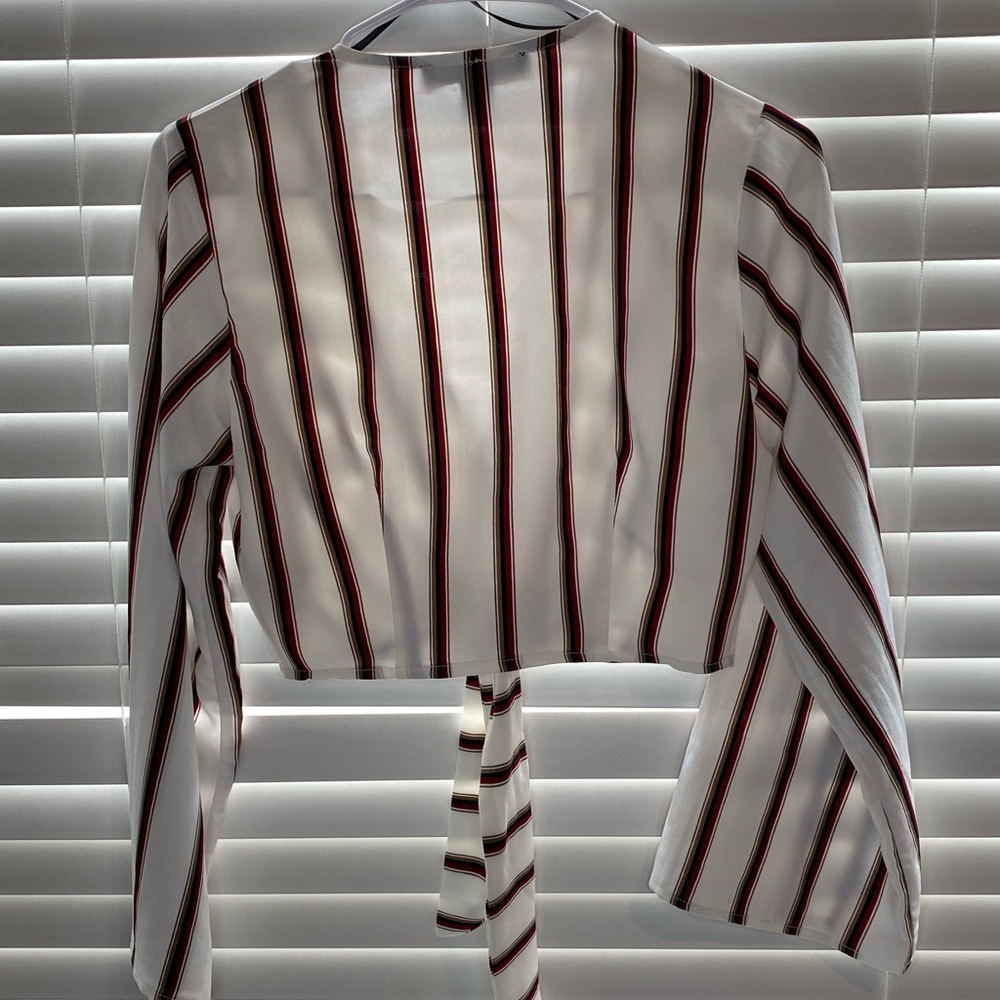 Blouse - Picture 2 of 2